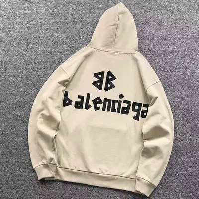 ¥258 B⭐L⭐⭐⭐IA⭐A HOODIE 31010044121(im 170cm 60kg i wear size M in the phot)