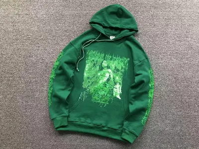 ¥158 VETEMENTS HOODIE 411001145(im 170cm 60kg i wear size S in the phot)