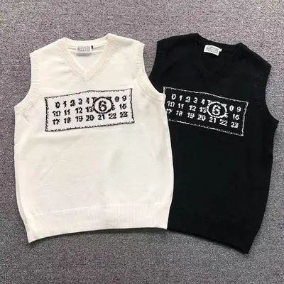 ¥128 MAISON MARGIELA VEST 41100531146(im 170cm 60kg i wear size XL in the phot)