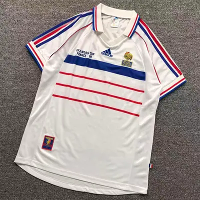￥88 FOOTBALL T-SHIRT 11100712002（im 170cm 60kg i wear size L in the phot）