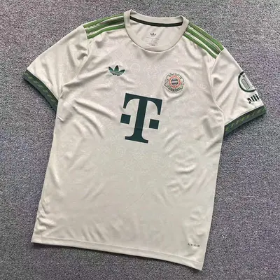 ￥78 FOOTBALL T-SHIRT 11100710002（im 170cm 60kg i wear size L in the phot）