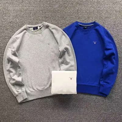 ¥175 GANT HOODIE 2110082301(im 170cm 60kg i wear size M in the phot)