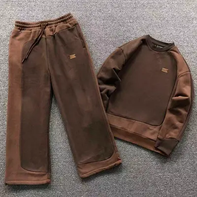 TOP ￥168 TROUSERS ￥285 KRO⭐N HOODIE TROUSERS 1110100456（im 170cm 60kg i wear size S in the phot）