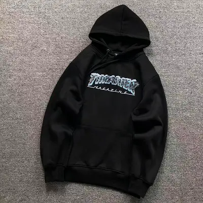 ￥98 THRASHER HOODIE 5101006121（im 170cm 60kg i wear size M in the phot）