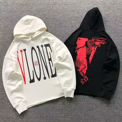 ￥118 VLONE HOODIE 510119191（im 170cm 60kg i wear size S in the phot）
