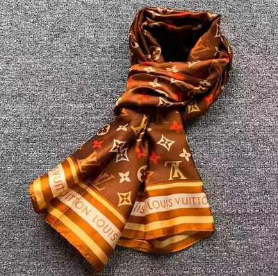 ￥85 L⭐ SCARF 5101167102 (长178CM*宽90CM*)