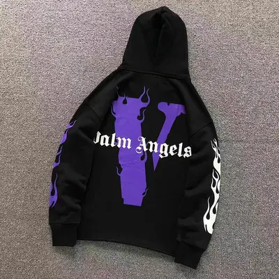 ￥118 VLONE HOODIE 510115891（im 170cm 60kg i wear size S in the phot）