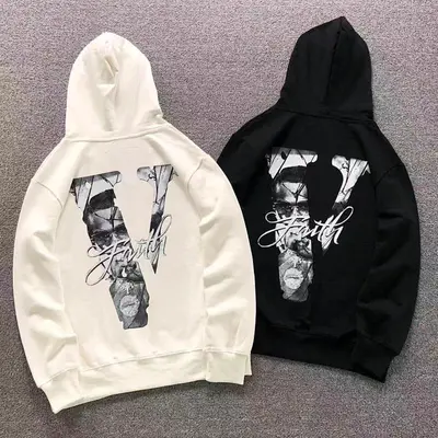 ￥118 VLONE HOODIE 510115091（im 170cm 60kg i wear size S in the phot）