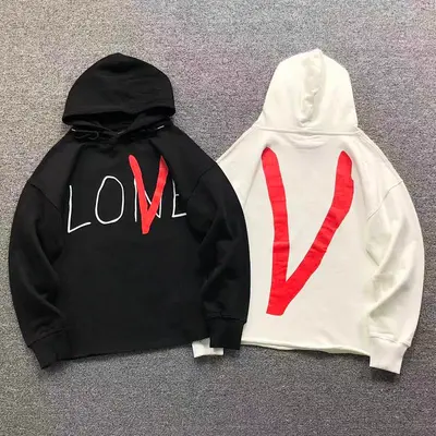 ￥118 VLONE HOODIE 510114691（im 170cm 60kg i wear size S in the phot）