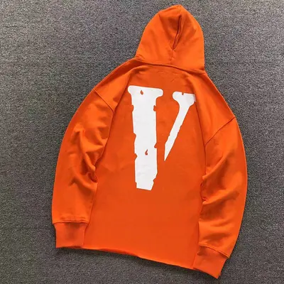￥118 VLONE HOODIE 510114191（im 170cm 60kg i wear size M in the phot）