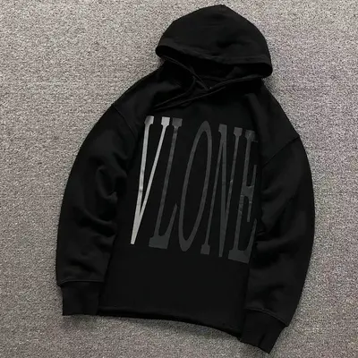 ￥118 VLONE HOODIE 510113691（im 170cm 60kg i wear size S in the phot）