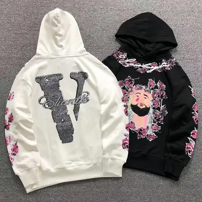 ￥118 VLONE HOODIE 510113091（im 170cm 60kg i wear size S in the phot）