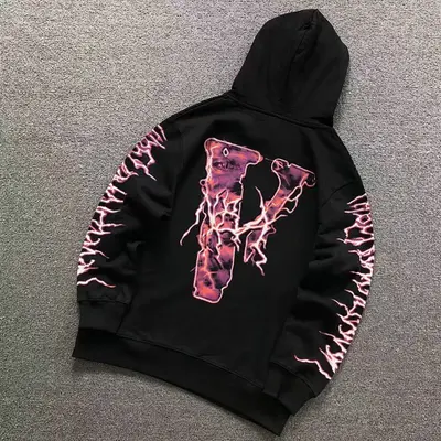 ￥118 VLONE HOODIE 510111691（im 170cm 60kg i wear size M in the phot）