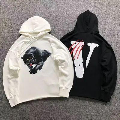 ￥118 VLONE HOODIE 510111391（im 170cm 60kg i wear size S in the phot）