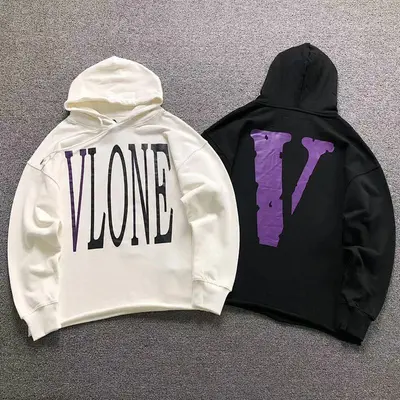 ￥118 VLONE HOODIE 510111291（im 170cm 60kg i wear size M in the phot）