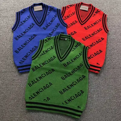 ￥128 B⭐L⭐⭐⭐IA⭐A VEST SWEATER 41101317146（im 170cm 60kg i wear size XL in the phot）