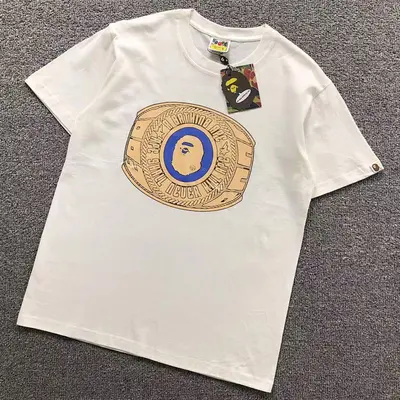 ¥95 BAPE T-SHIRT 3110140117(im 170cm 60kg i wear size S in the phot)