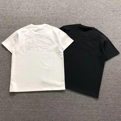¥165 B⭐R⭐E⭐RY T-SHIRT 3110140317(im 170cm 60kg i wear size S in the phot)