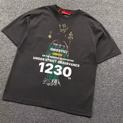 ¥115 R⭐⭐123 T-SHIRT 21101607125(im 170cm 60kg i wear size 2 in the phot)