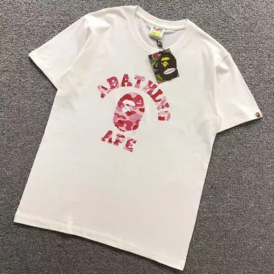 ¥95 BAPE T-SHIRT 3110150817(im 170cm 60kg i wear size S in the phot)