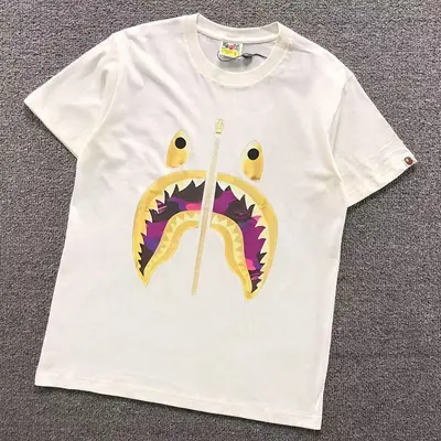¥95 BAPE T-SHIRT 3110150217(im 170cm 60kg i wear size S in the phot)