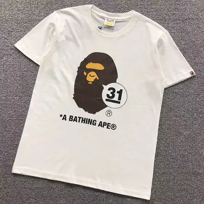 ¥95 BAPE T-SHIRT 3110151117(im 170cm 60kg i wear size S in the phot)