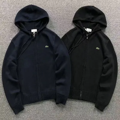 ￥208 LACOSTE SWEATER 1110170230（im 170cm 60kg i wear size M in the phot）