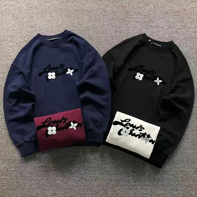 ￥165 L⭐ HOODIE 5101707147（im 170cm 60kg i wear size M in the phot）