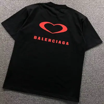 ￥118 B⭐L⭐⭐⭐IA⭐A T-SHIRT 3110170821（im 170cm 60kg i wear size M in the phot）