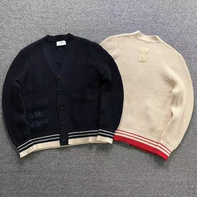 ￥135 AMI SWEATER 5101811147（im 170cm 60kg i wear size S in the phot）