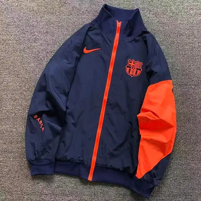 ￥195 FOOTBALL JACKET 11102025002（im 170cm 60kg i wear size L in the phot）