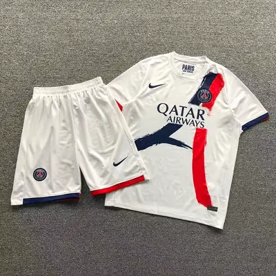 ￥78 FOOTBALL T-SHIRT SHORTS 11102014002（im 170cm 60kg i wear size L in the phot）