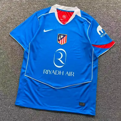 ￥78 FOOTBALL T-SHIRT 11102009002（im 170cm 60kg i wear size L in the phot）