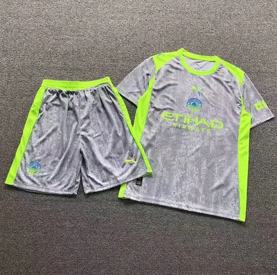 ￥78 FOOTBALL T-SHIRT SHORTS 11102006002（im 170cm 60kg i wear size L in the phot）