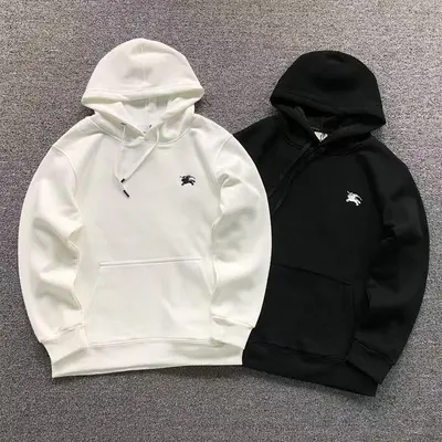 ¥215 B⭐R⭐E⭐RY HOODIE 2110242701(im 170cm 60kg i wear size L in the phot)