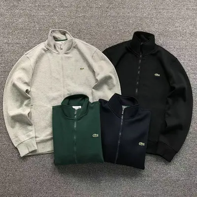 ¥218 LACOSTE HOODIE 1110241008(im 170cm 60kg i wear size M in the phot)