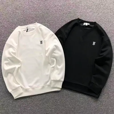 ¥175 B⭐R⭐E⭐RY HOODIE 2110253701(im 170cm 60kg i wear size L in the phot)