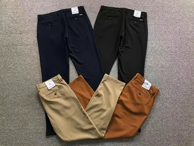 ¥225 K⭐⭐O⭐ TROUSERS 2110292205(im 170cm 60kg i wear size 34 in the phot)