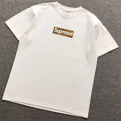 ¥95 S⭐⭐R⭐⭐E T-SHIRT 1110291502(im 170cm 60kg i wear size L in the phot)