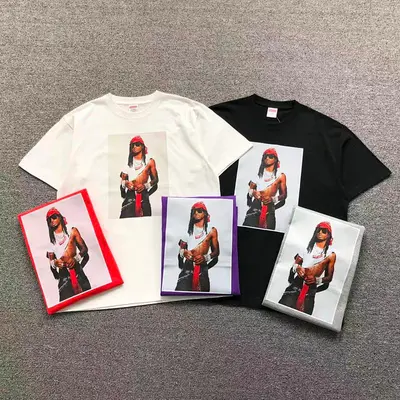 ¥95 S⭐⭐R⭐⭐E T-SHIRT 1110291202(im 170cm 60kg i wear size L in the phot)