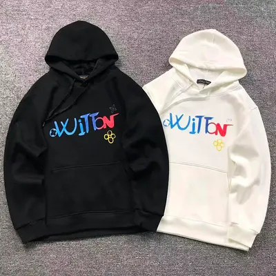 ￥215 L⭐ HOODIE 2110306001（im 170cm 60kg i wear size L in the phot）