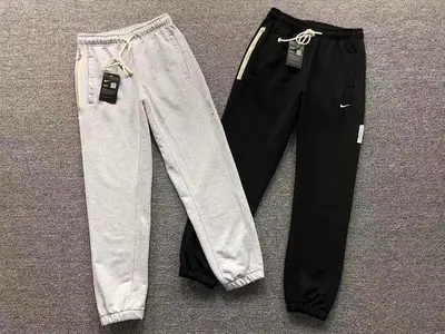 ￥115 N⭐K⭐ TROUSERS 511030385 （im 170cm 60kg i wear size M in the phot）