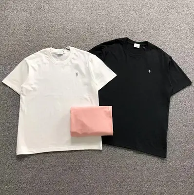 ￥85 B⭐R⭐E⭐RY T-SHIRT 2111041401（im 170cm 60kg i wear size XL in the phot）
