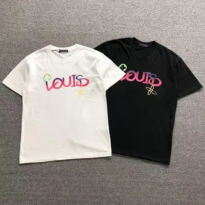 ¥85 L⭐ T-SHIRT 2111053701(im 170cm 60kg i wear size L in the phot)