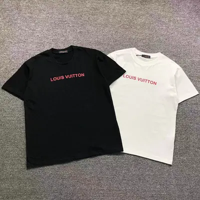 ¥85 L⭐ T-SHIRT 2111053501(im 170cm 60kg i wear size L in the phot)