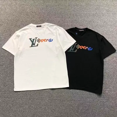 ¥85 L⭐ T-SHIRT 2111053201(im 170cm 60kg i wear size M in the phot)
