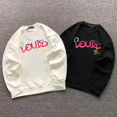 ￥175 L⭐ HOODIE 2111080101（im 170cm 60kg i wear size L in the phot）