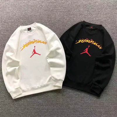￥175 A⭐R J⭐R⭐AN HOODIE 2111080901（im 170cm 60kg i wear size L in the phot）