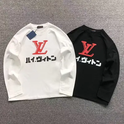 ￥138 L⭐ LONG SLEEVED 2111102101（im 170cm 60kg i wear size M in the phot）