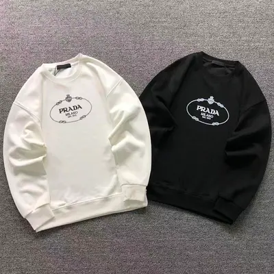 ￥175 P⭐A⭐A HOODIE 2111102901（im 170cm 60kg i wear size M in the phot)